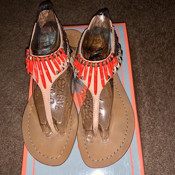 Circus by Sam Edelman Shoes - ❤️ Sam Edelman sandals- offers welcomed! Must go❤️